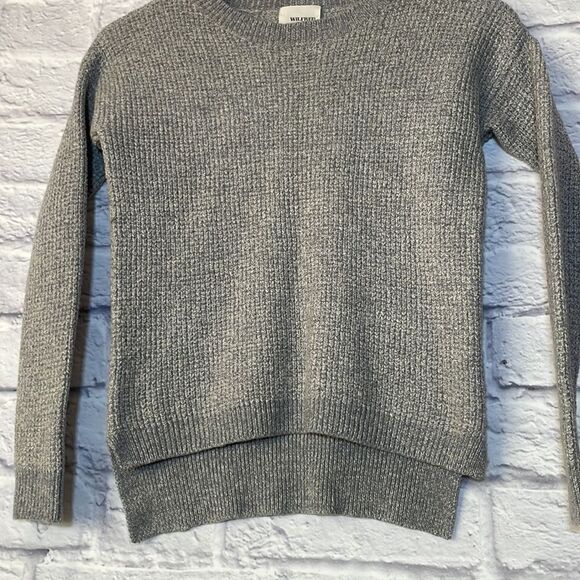 WILFRED Free Aritzia 100% Wool From Italy Crew Neck High-Low Sweater Size XXS - Picture 3 of 10